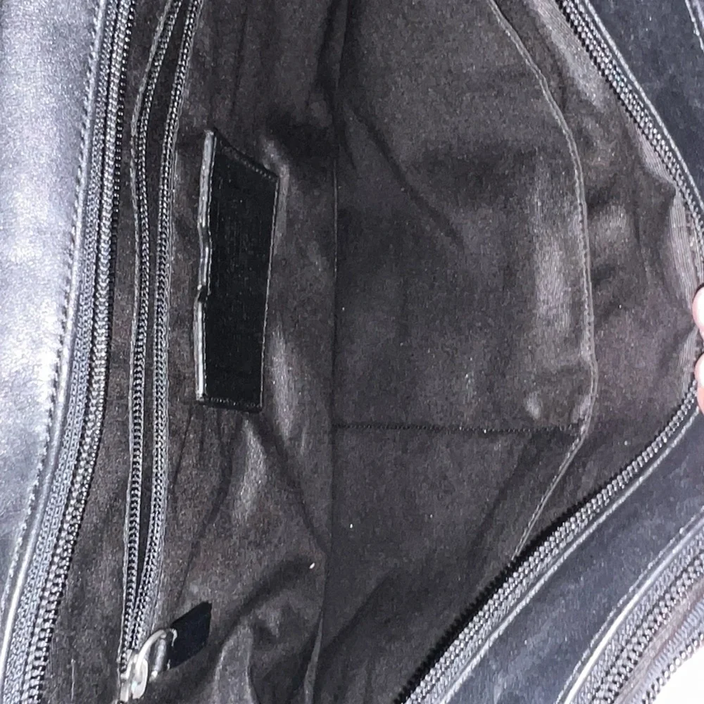 Coach amazing preowned